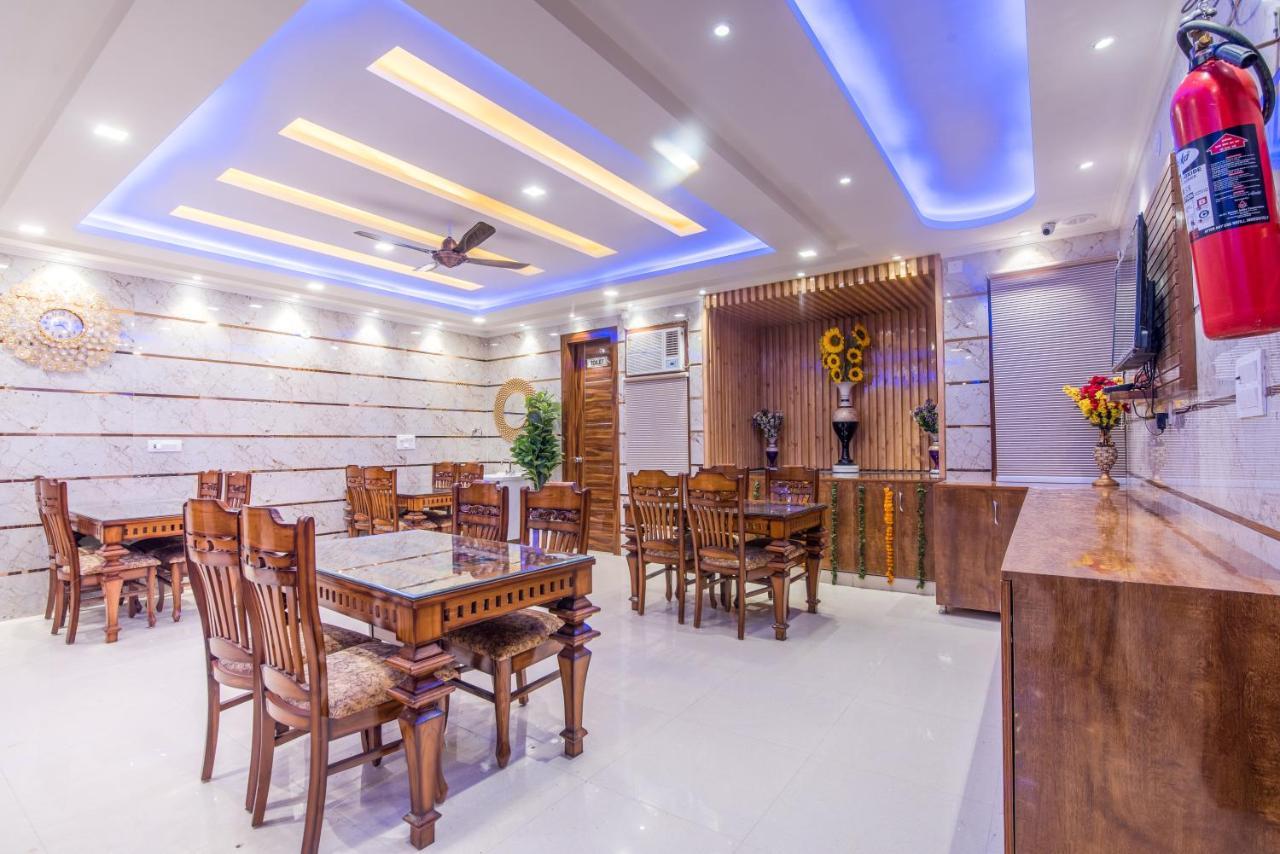 Hotel Festival Mahipalpur At Delhi Airport ニューデリー エクステリア 写真