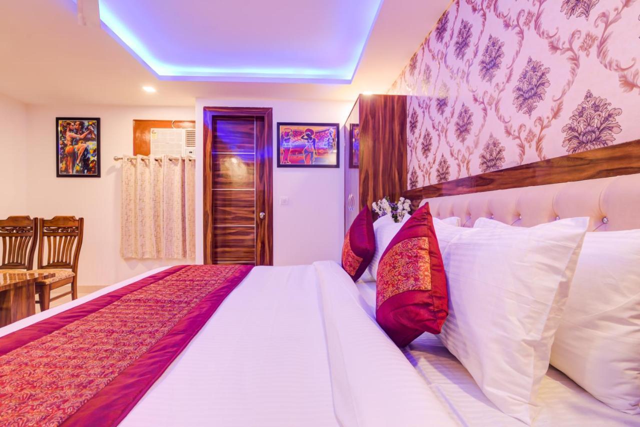 Hotel Festival Mahipalpur At Delhi Airport ニューデリー エクステリア 写真