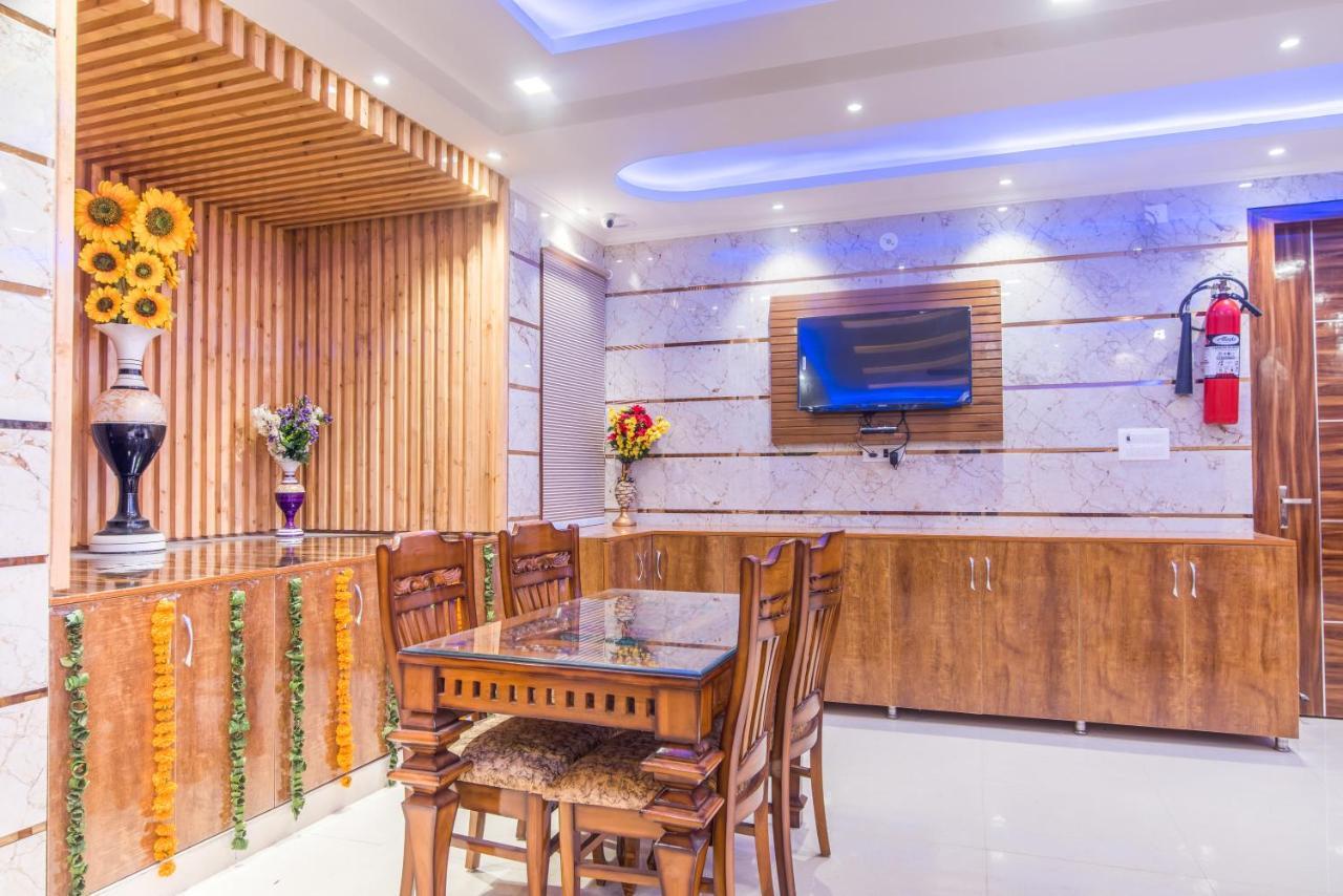 Hotel Festival Mahipalpur At Delhi Airport ニューデリー エクステリア 写真